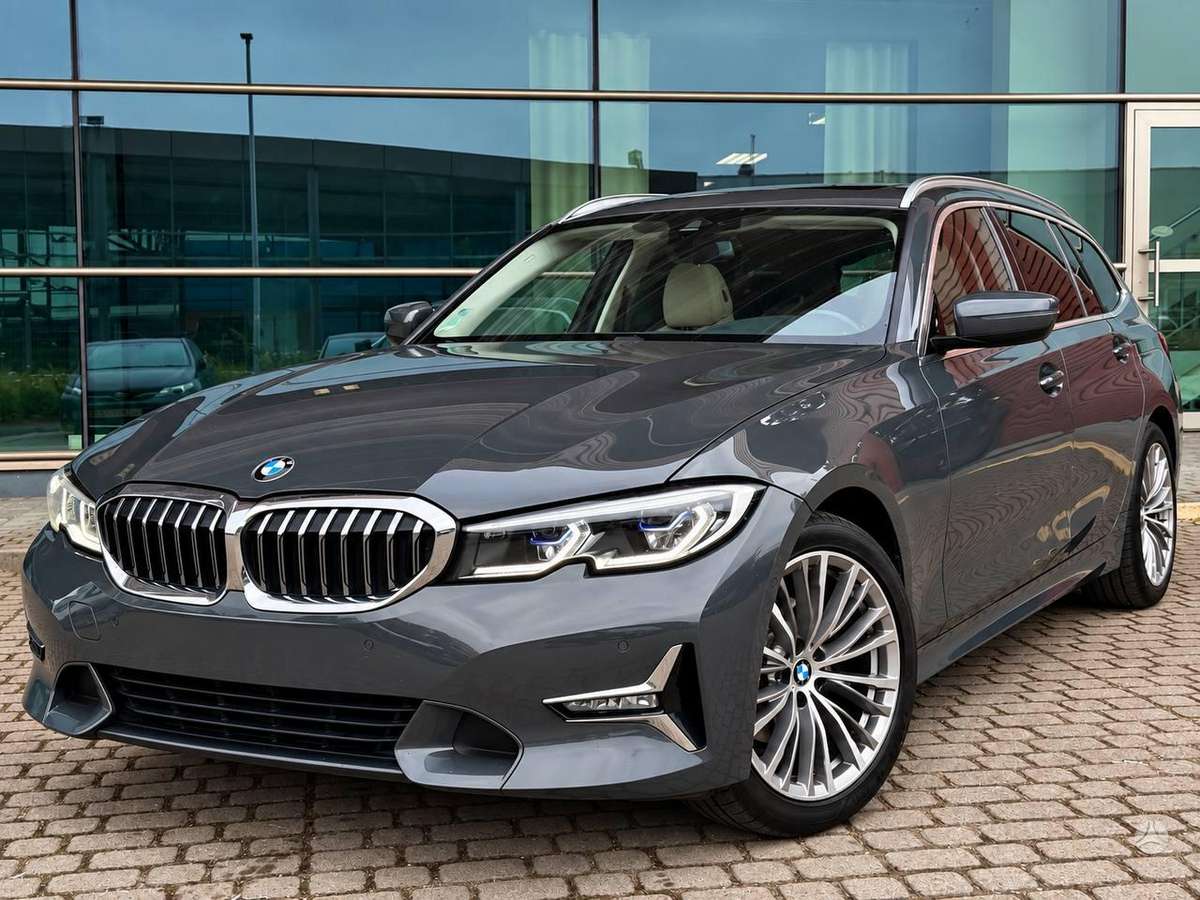 BMW 320