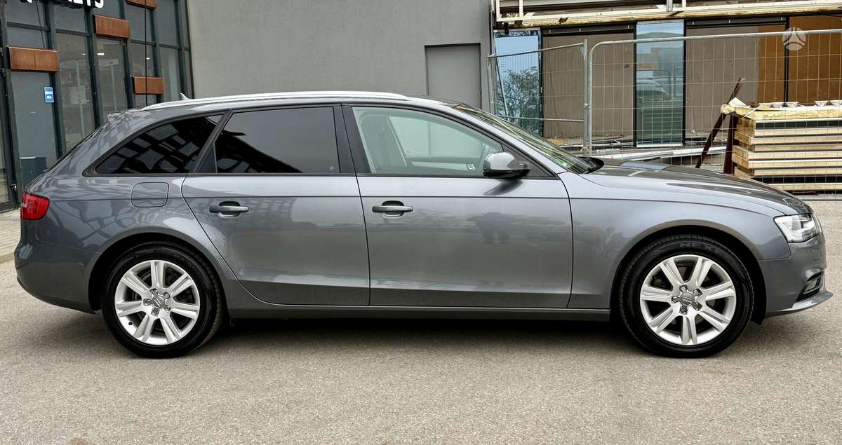 Audi A4, 2.0 l., Универсал