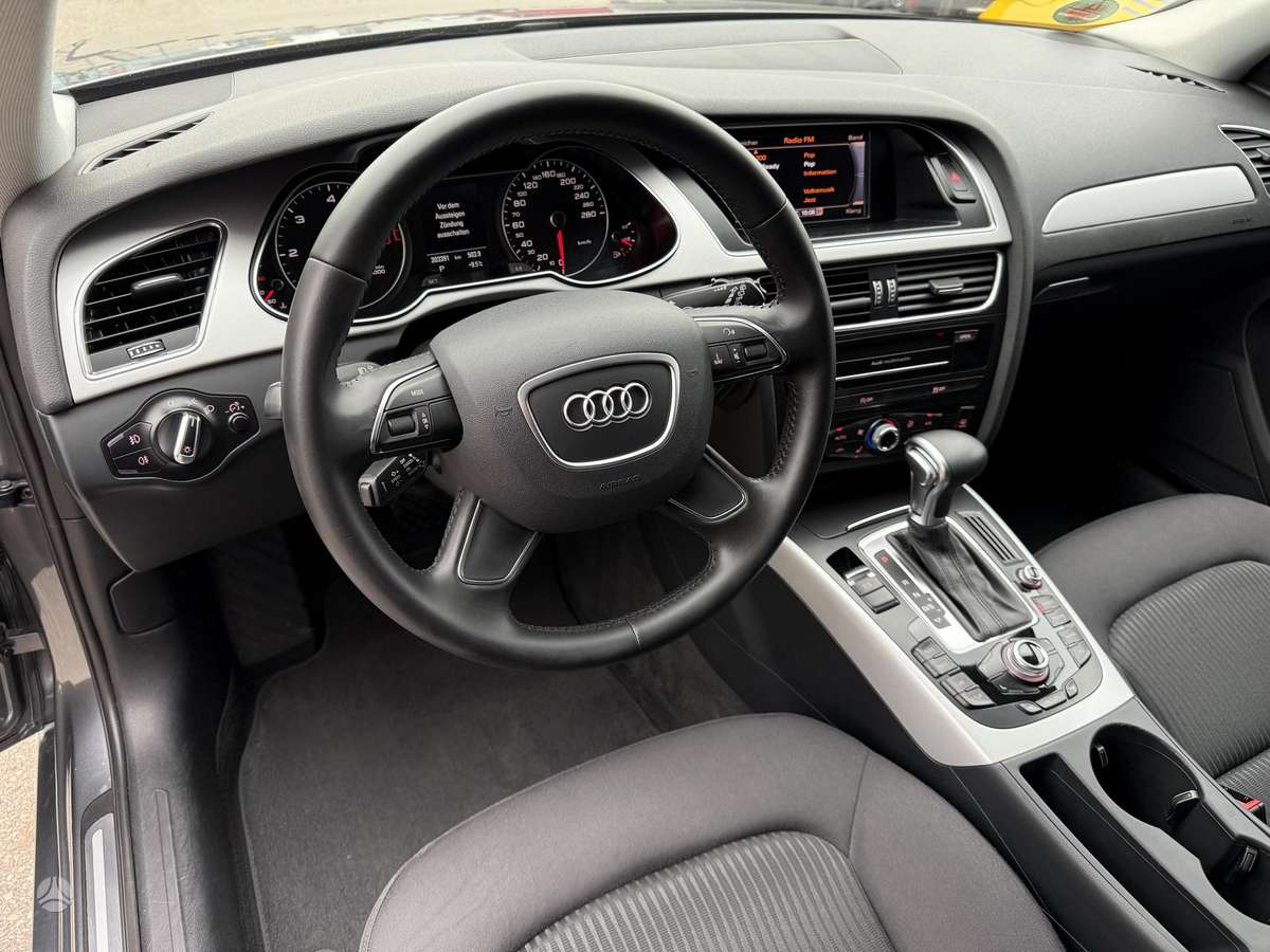 Audi A4, 2.0 l., Универсал