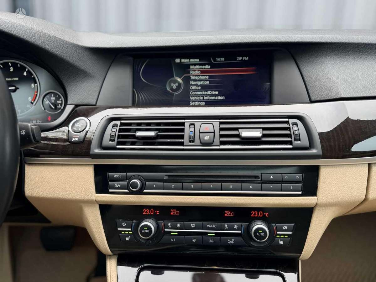 BMW 525, 2.0 l., Универсал