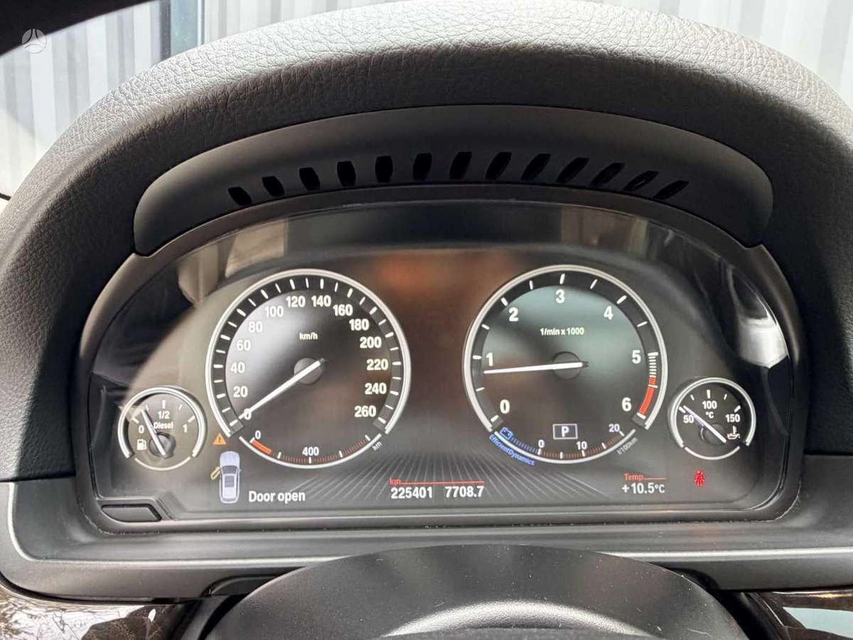 BMW 525, 2.0 l., Универсал