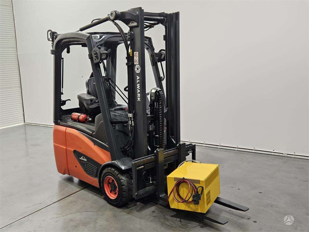 Linde E14, forklifts