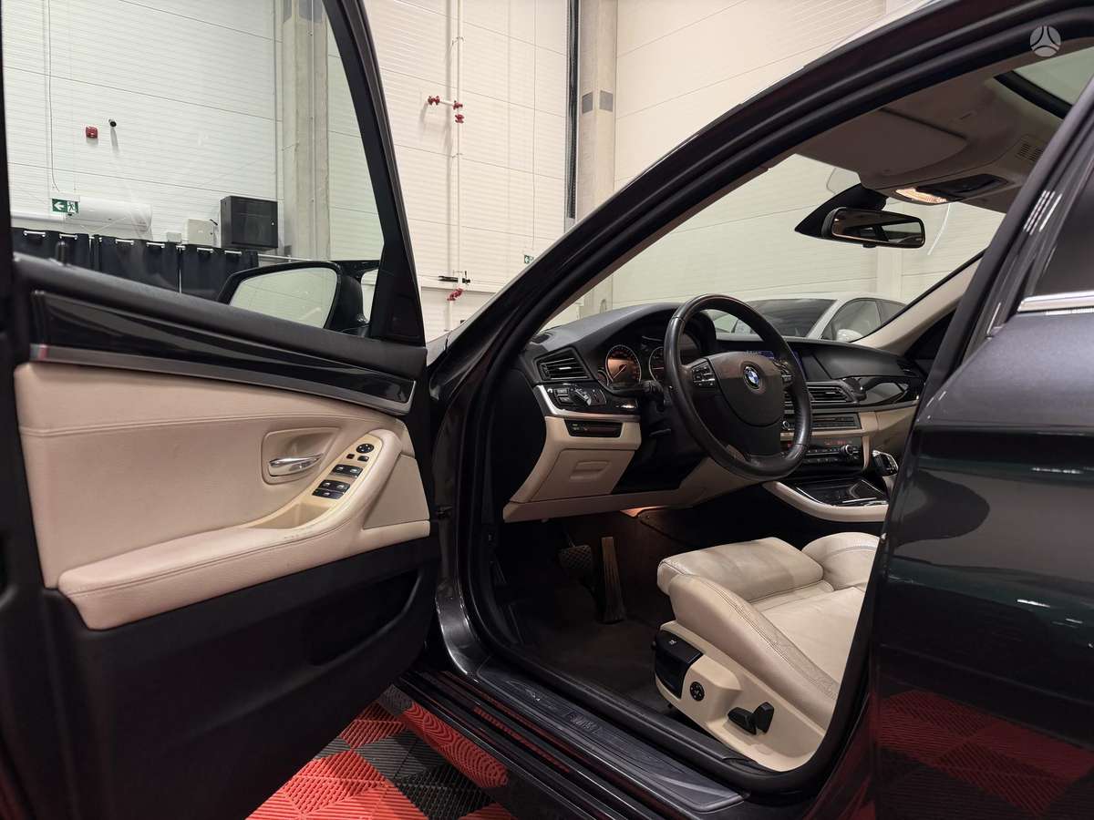 BMW 520, 2.0 l., Универсал