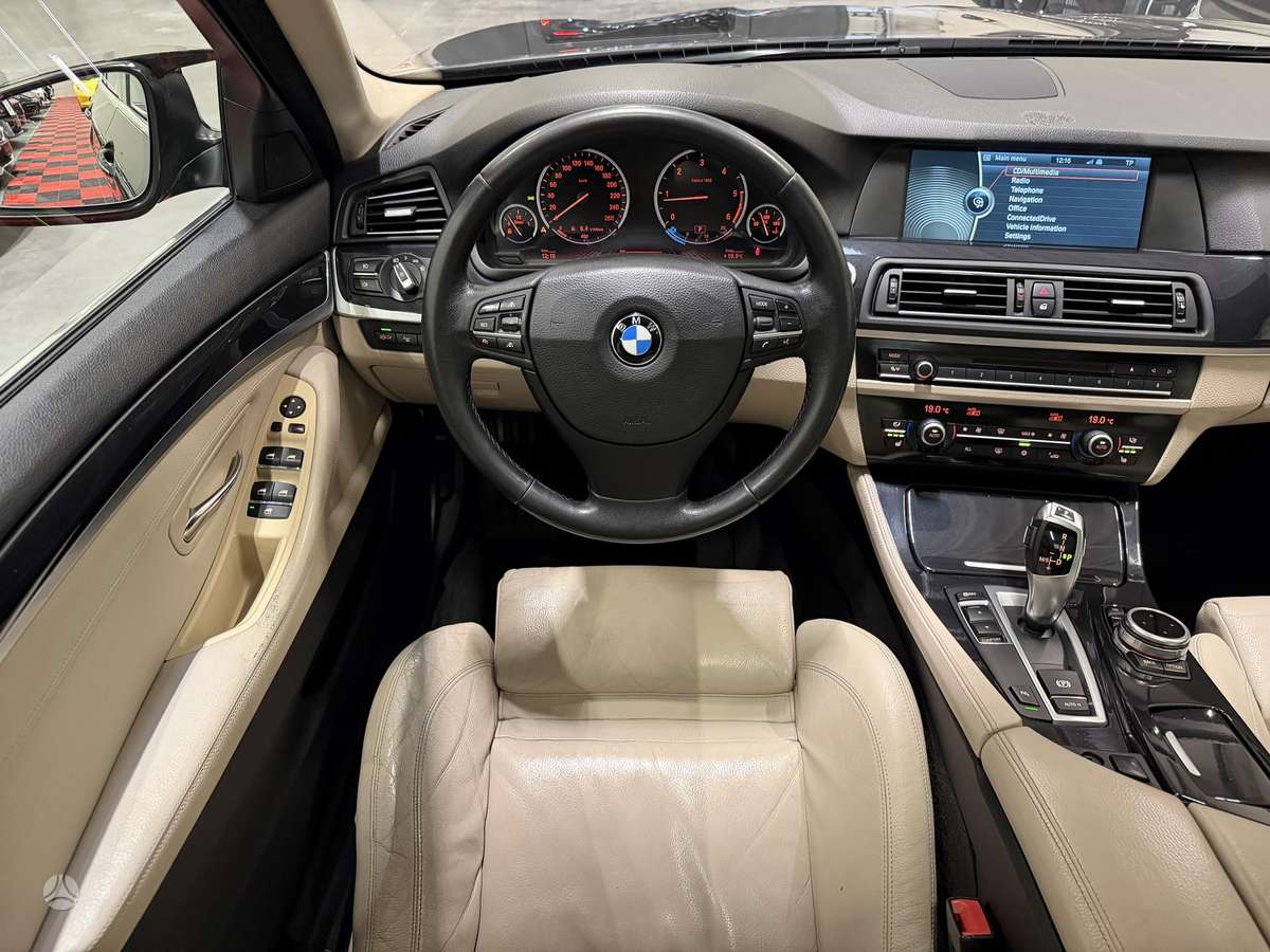 BMW 520, 2.0 l., Универсал