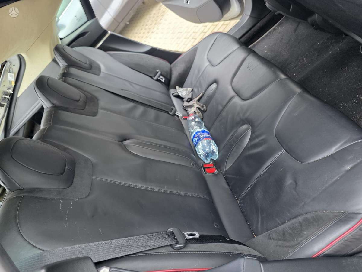 Tesla Model S, 85 кВт·ч, Хэтчбек