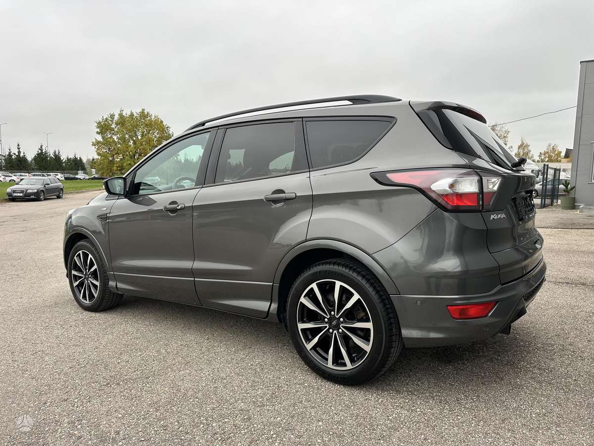 Ford Kuga, 1.5 l., off-road / crossover