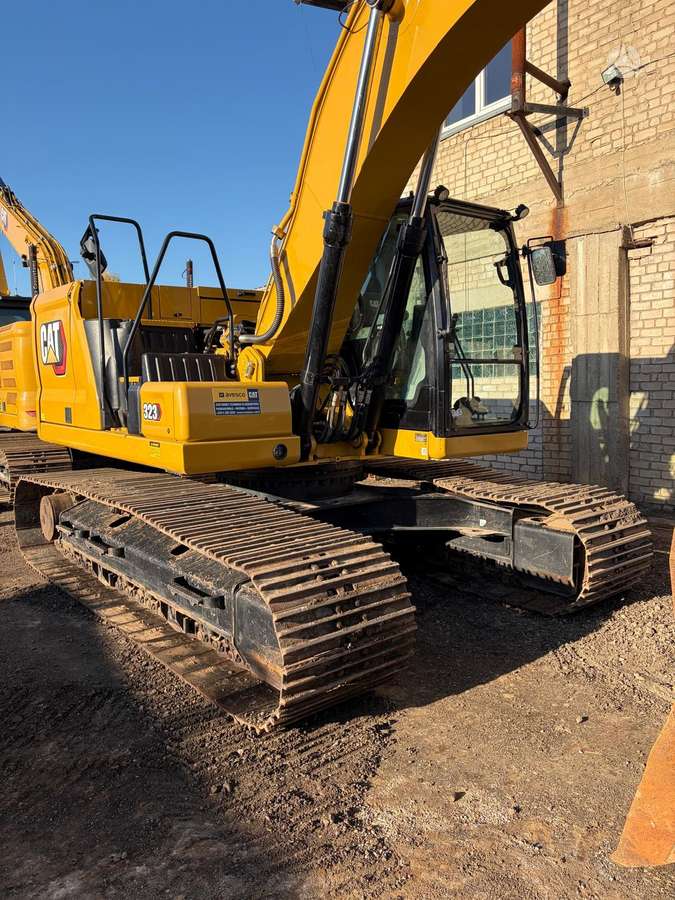 Caterpillar 323, экскаваторы