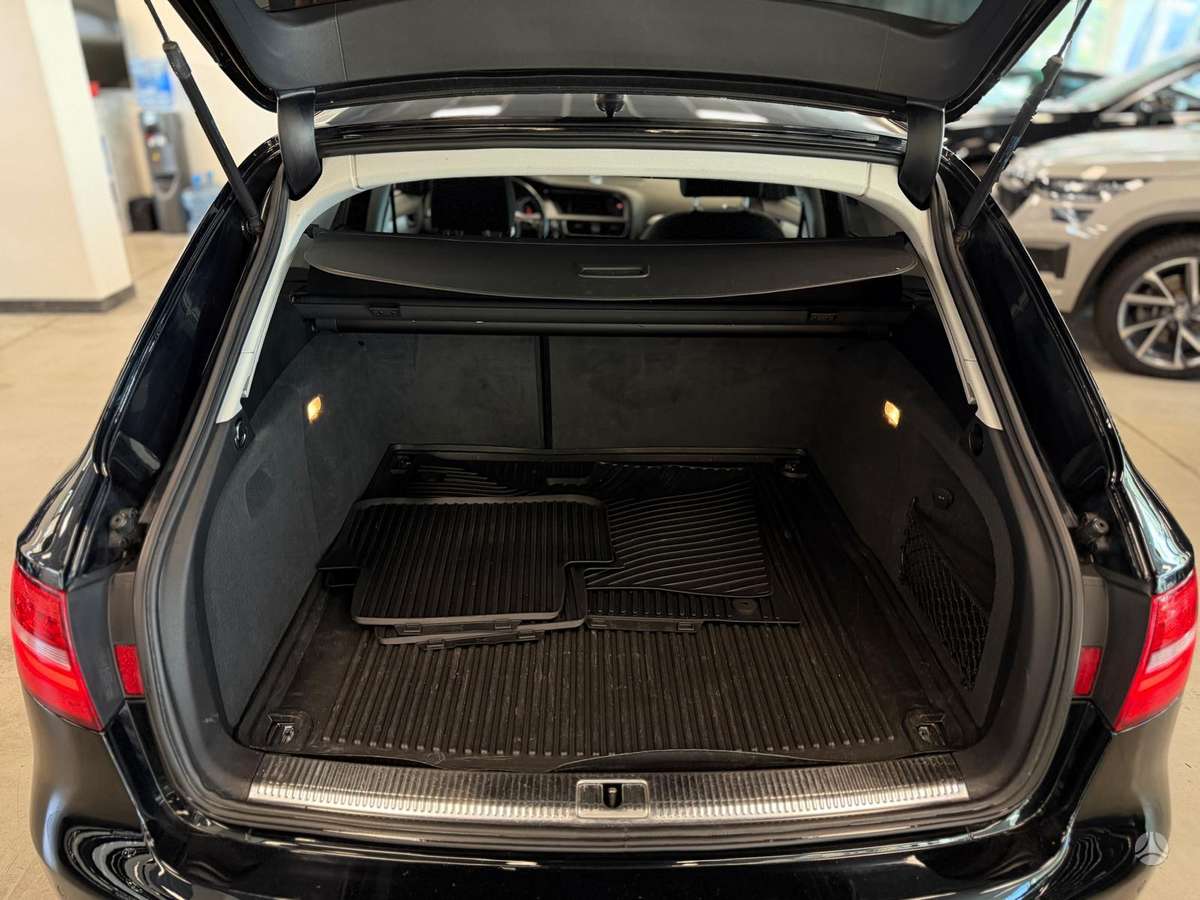Audi A4, 3.0 l., Универсал