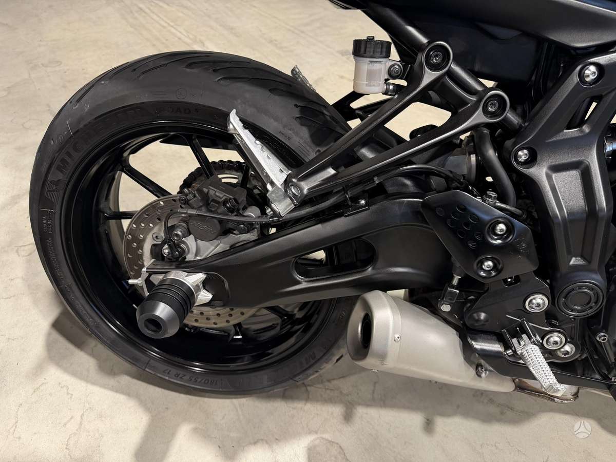Yamaha MT 07 689cc, street / classic