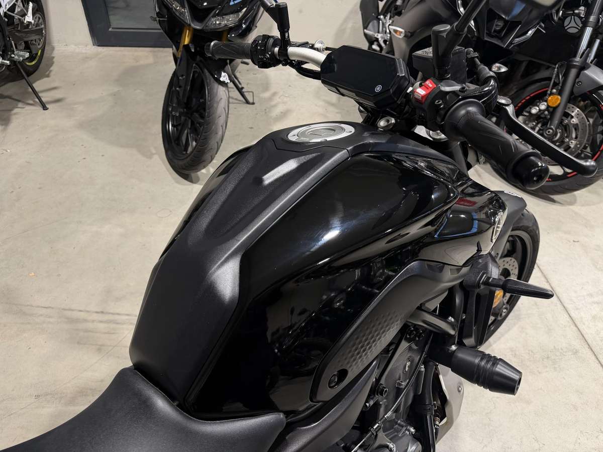 Yamaha MT 07 689cc, street / classic