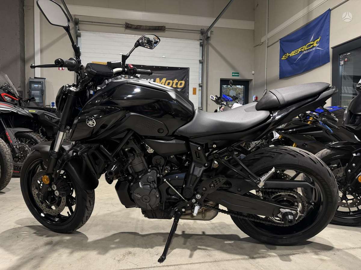 Yamaha MT 07 689cc, street / classic