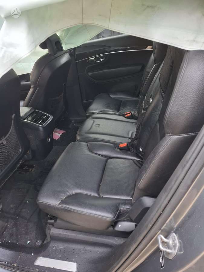 Volvo XC90, 714-16