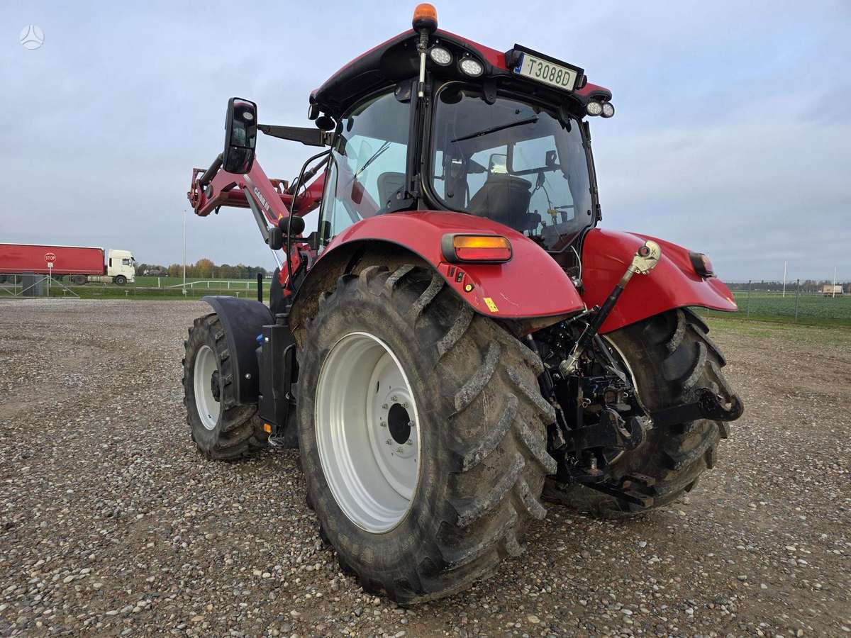 Case-IH Maxxum 135, traktoriai