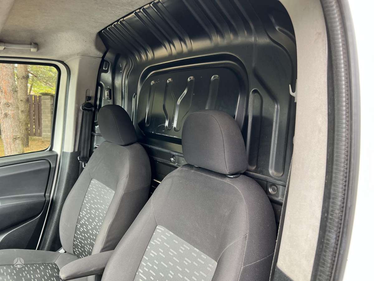 Opel Combo, 2.0 l., Коммерческий