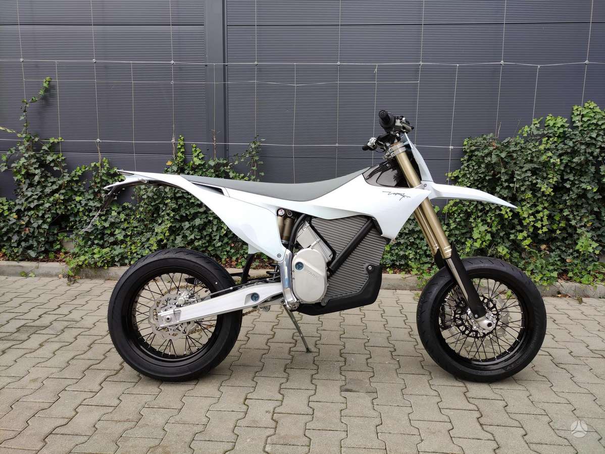 Stark Varg, electric, supermoto