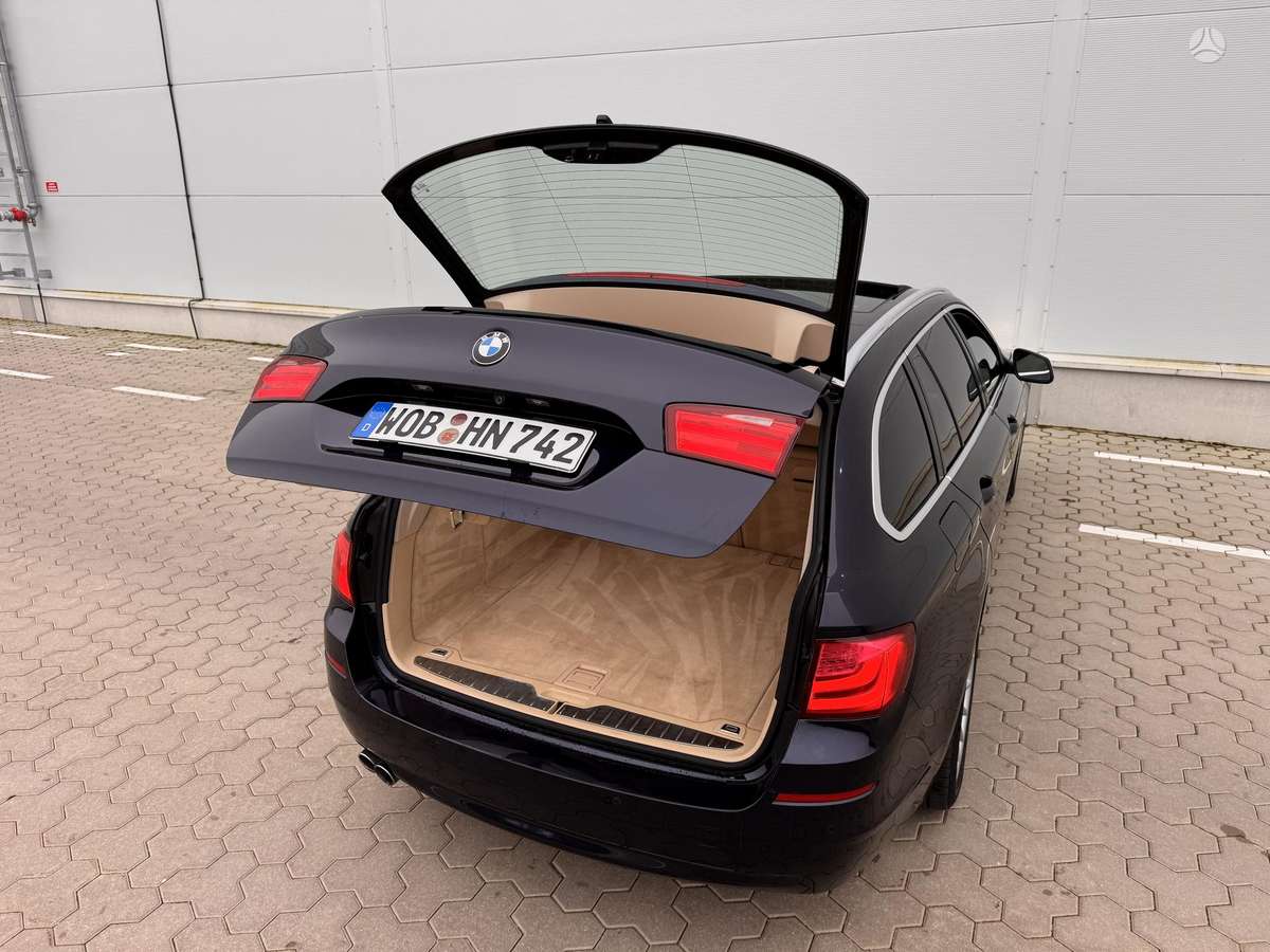 BMW 525, wagon