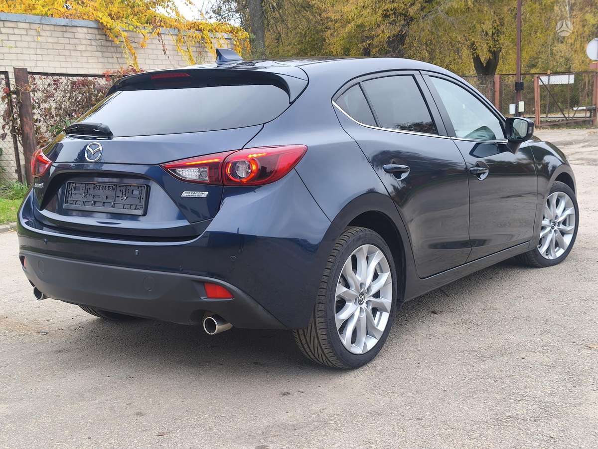 Mazda 3, 2.2 l., hatchback