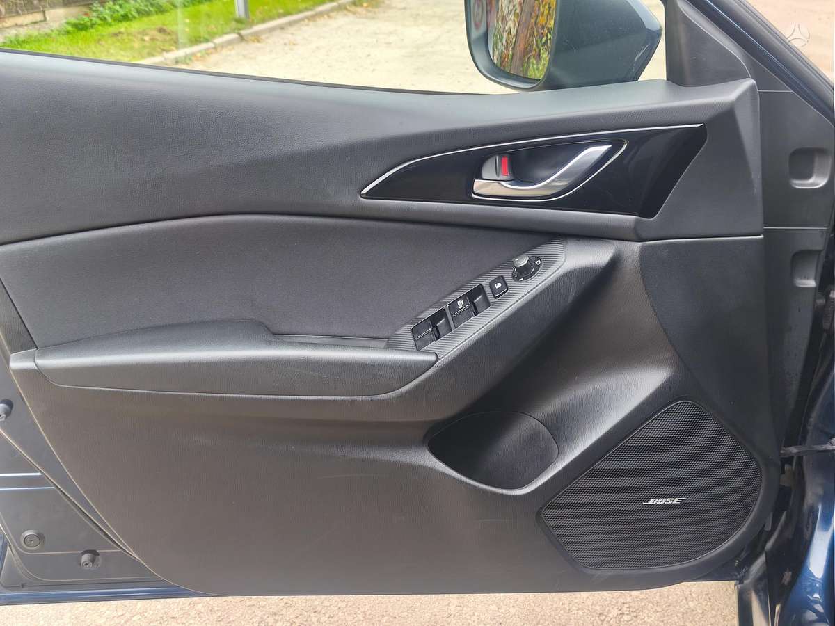 Mazda 3, 2.2 l., hatchback