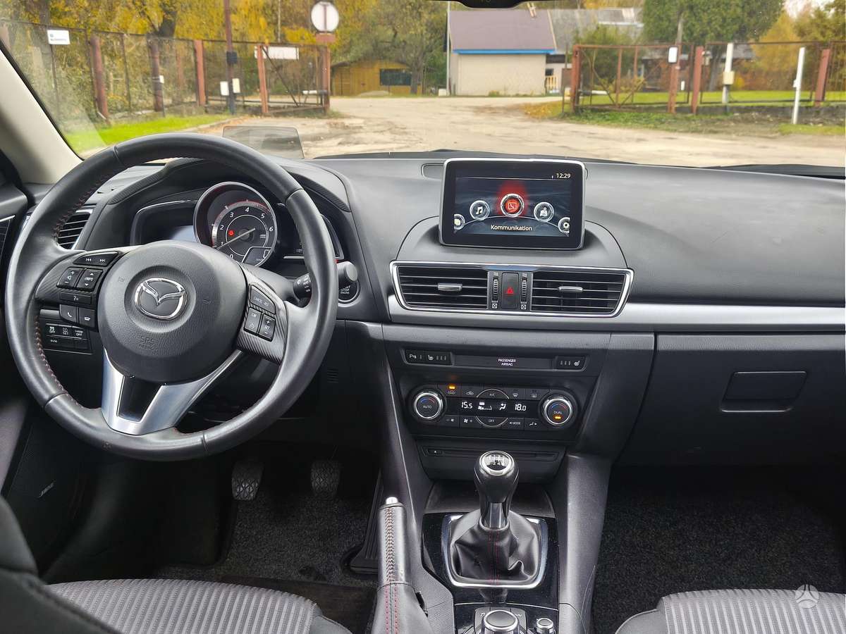 Mazda 3, 2.2 l., hatchback