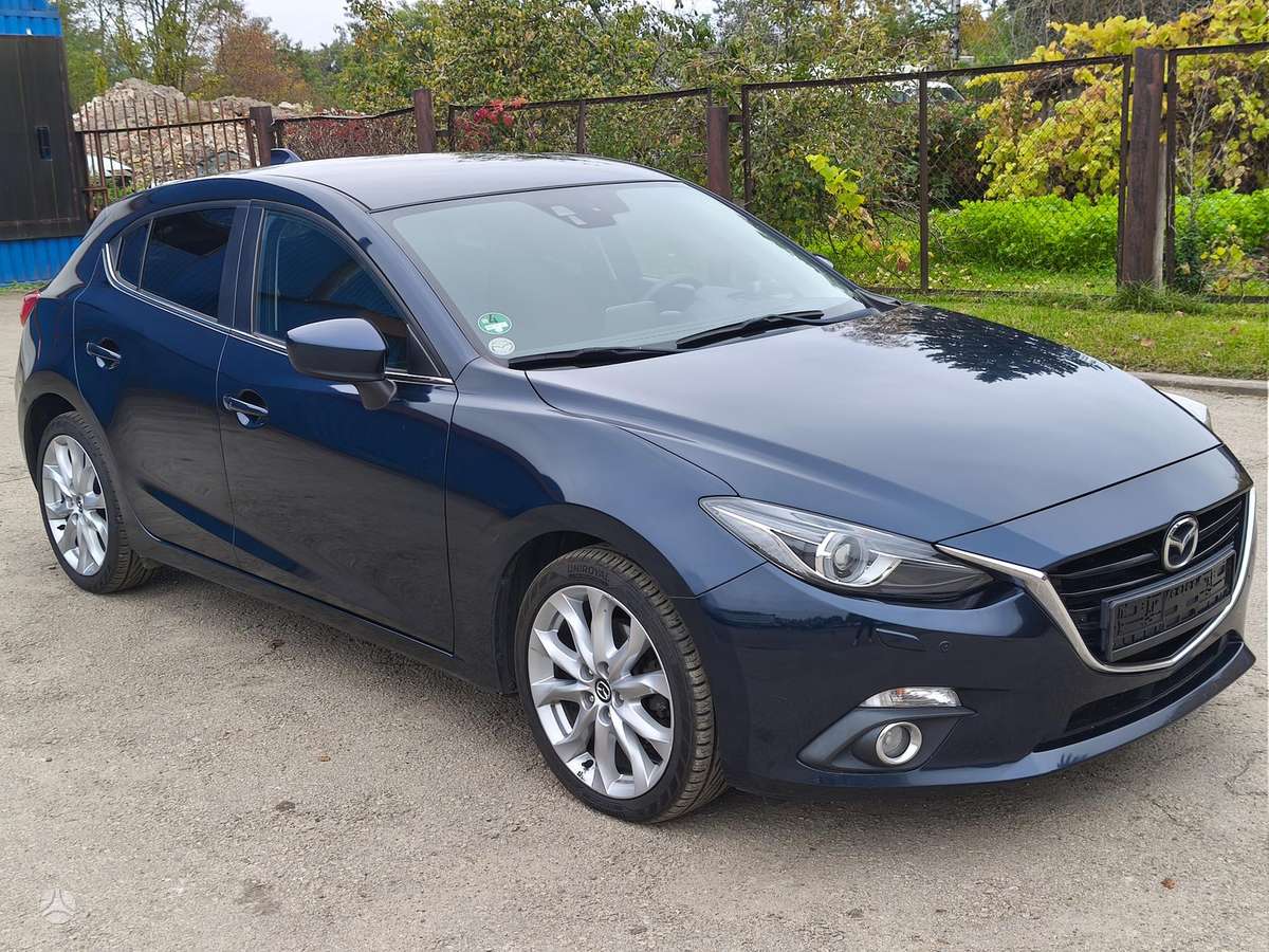 Mazda 3, 2.2 l., Хэтчбек