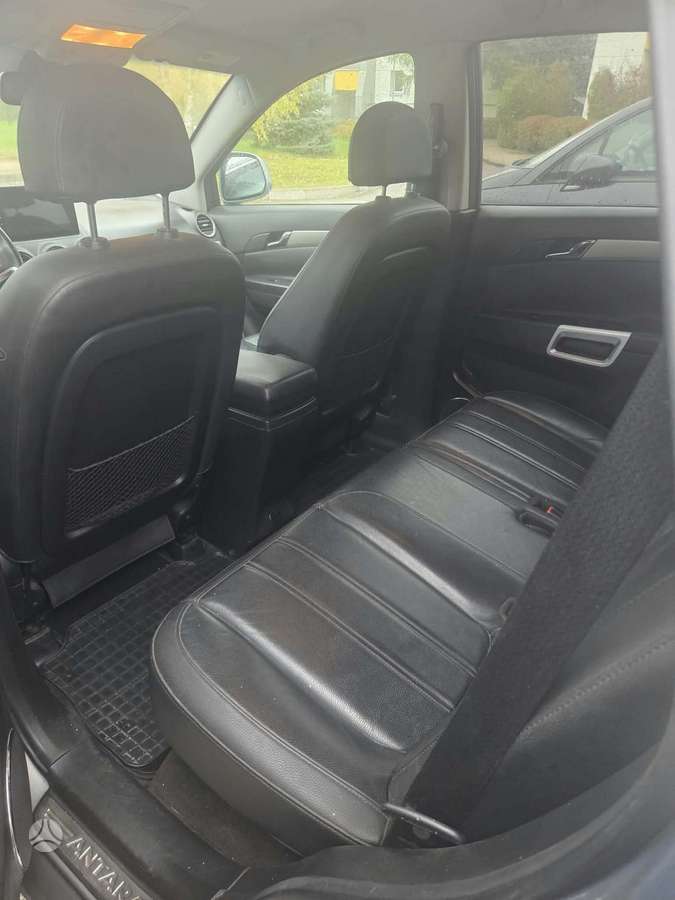 Opel Antara, 2.2 l., off-road / crossover
