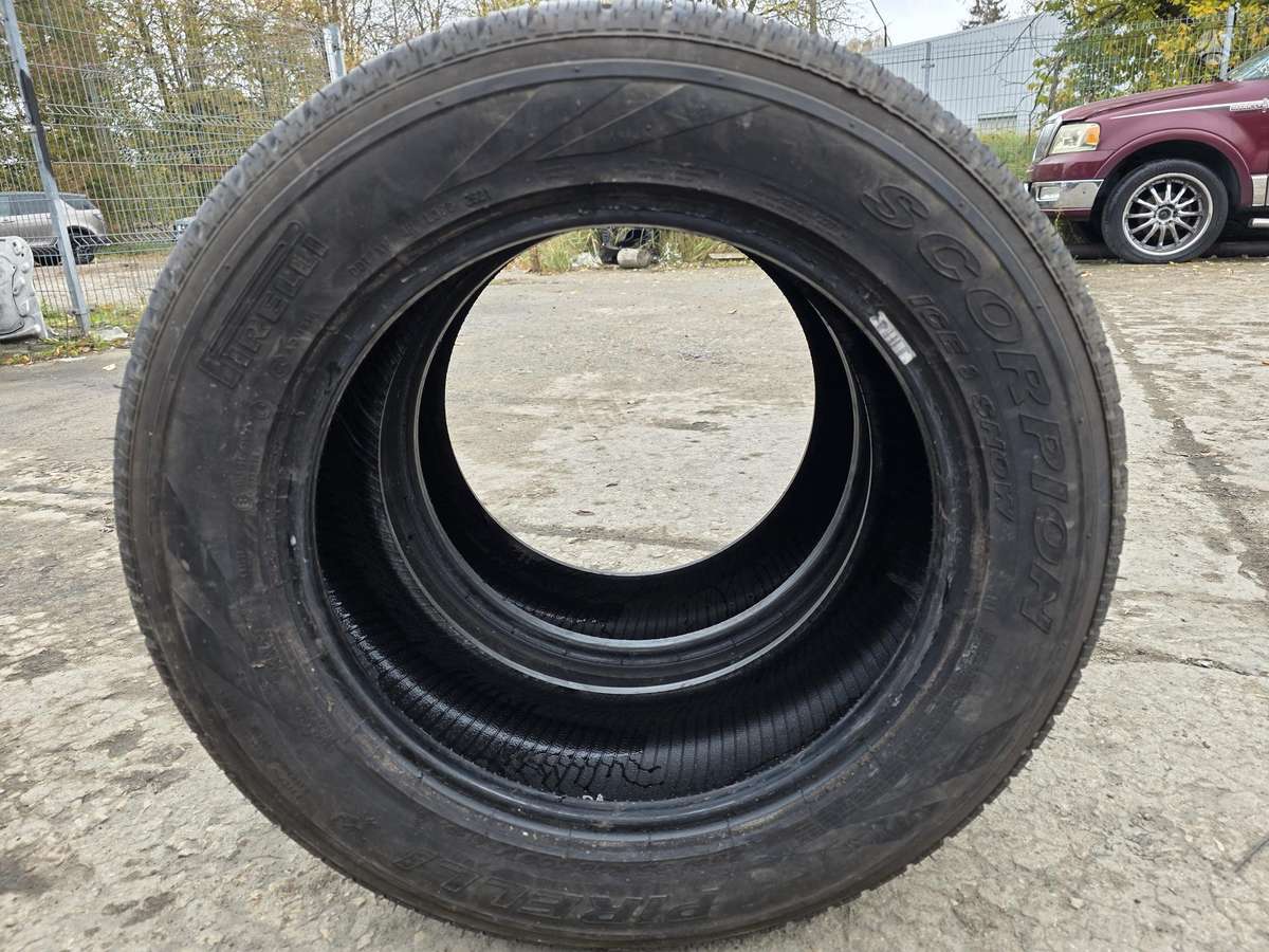 Pirelli SCORPION, зимние 255/55 R18