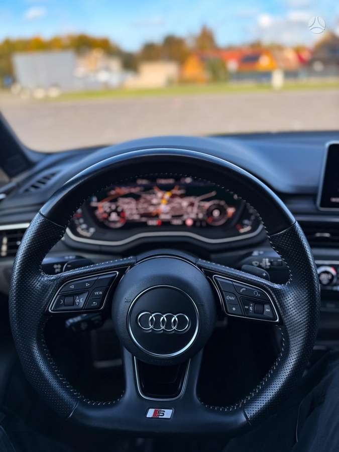 Audi A4, 2.0 l., Универсал