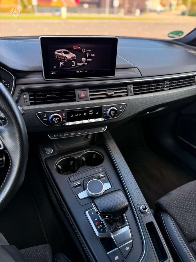 Audi A4, 2.0 l., Универсал