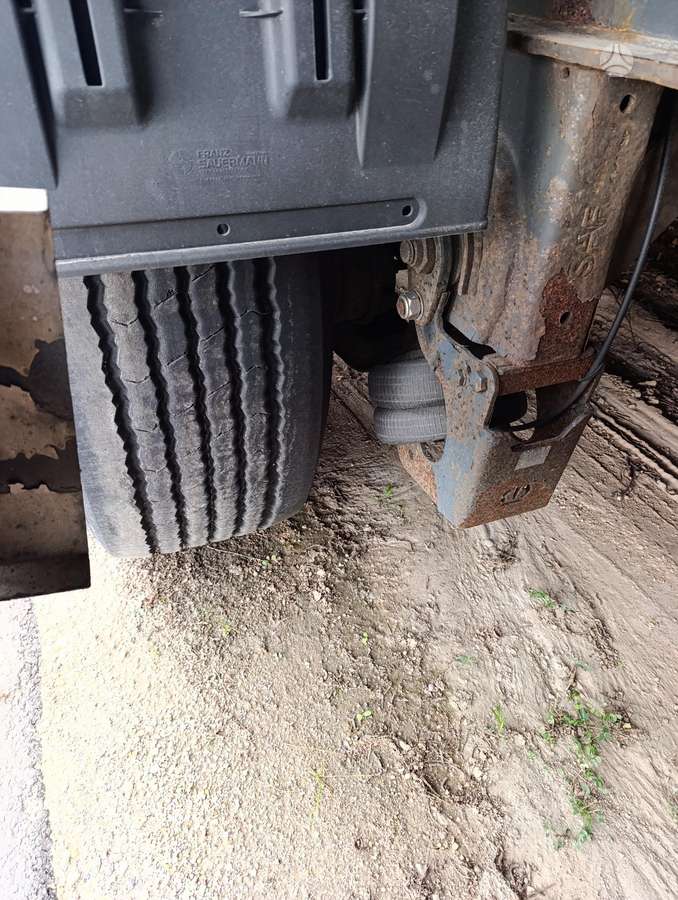Krone SD, dropside with tarpaulin