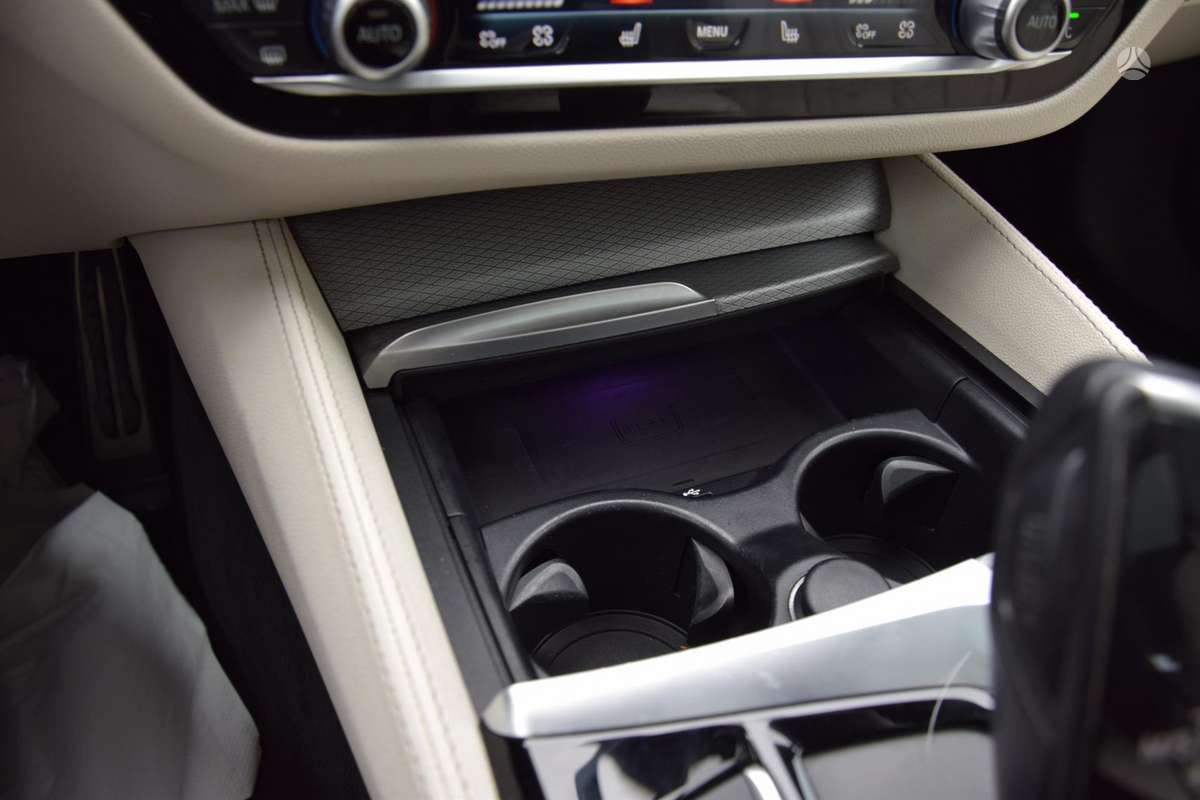 BMW 520, 2.0 l., Универсал