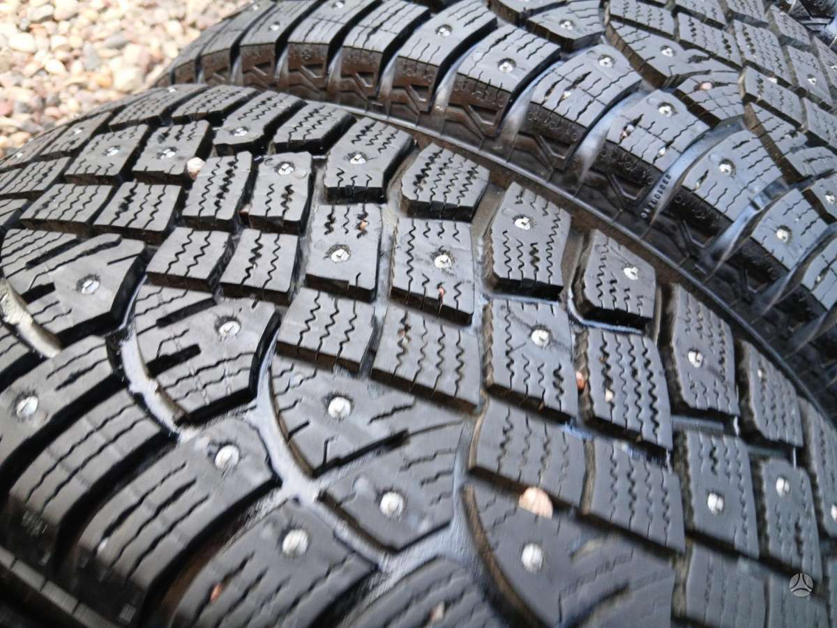Continental, зимние 195/60 R15