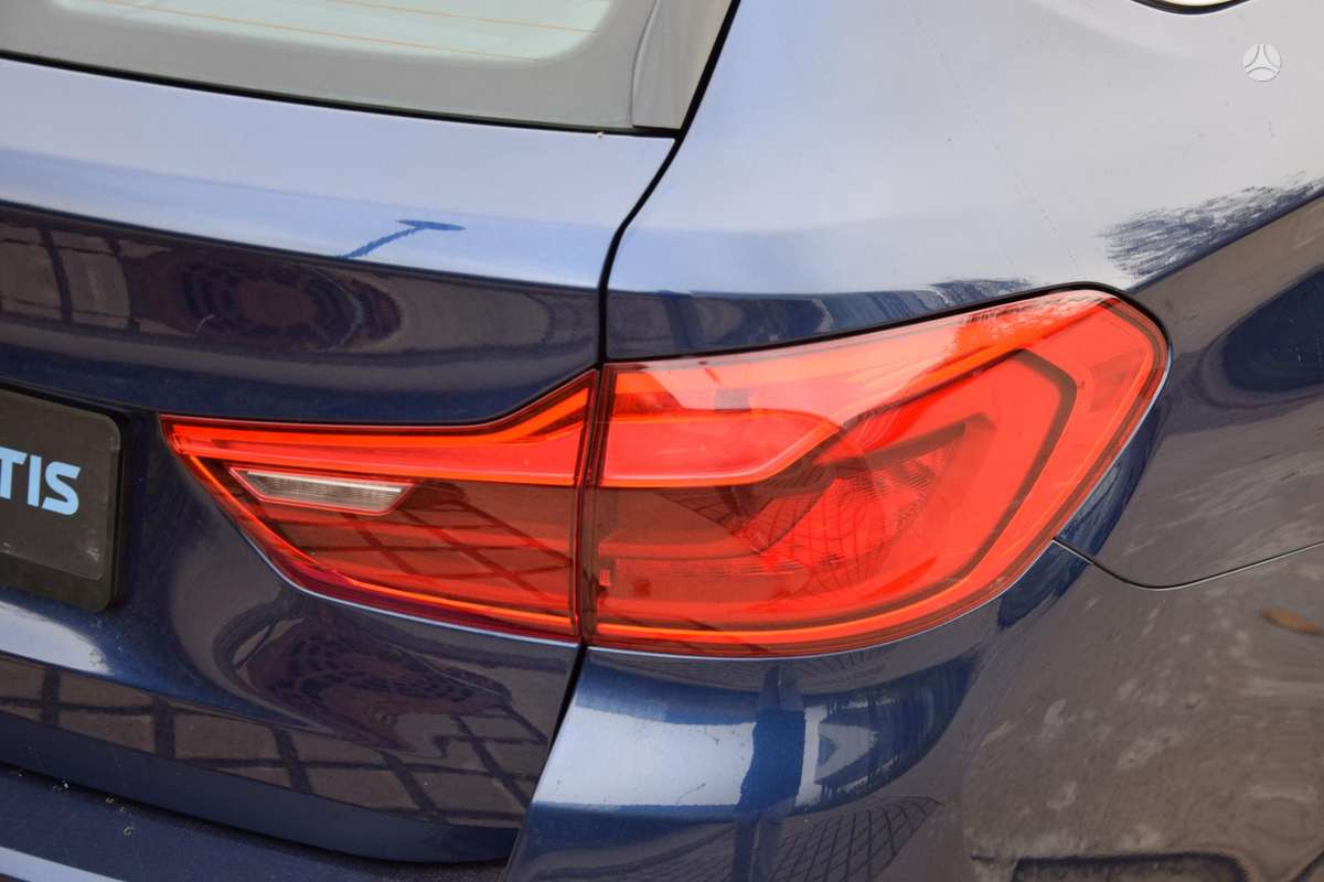 BMW 520, 2.0 l., Универсал