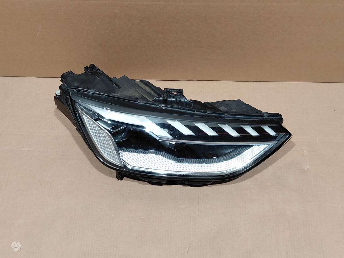 Audi A4 lights