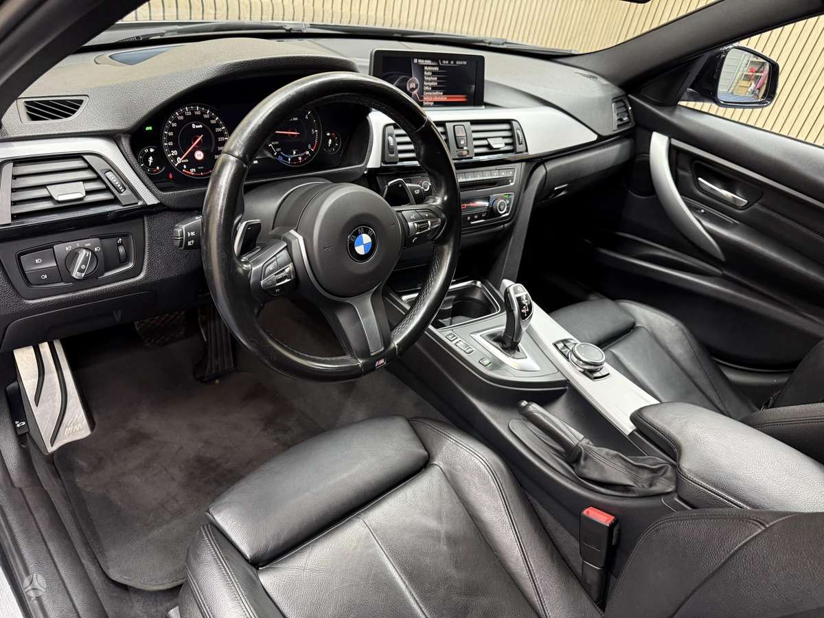 BMW 330, 3.0 l., Универсал