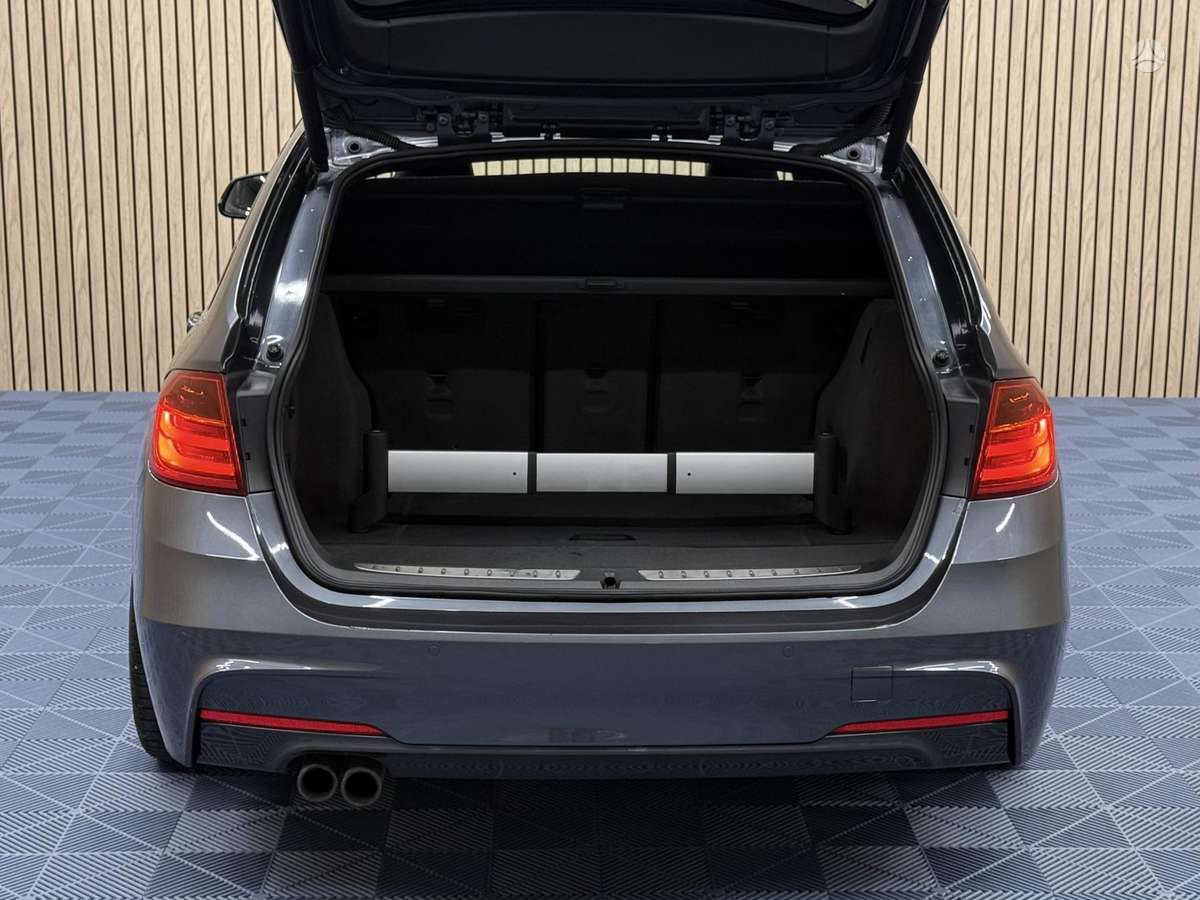 BMW 330, 3.0 l., Универсал