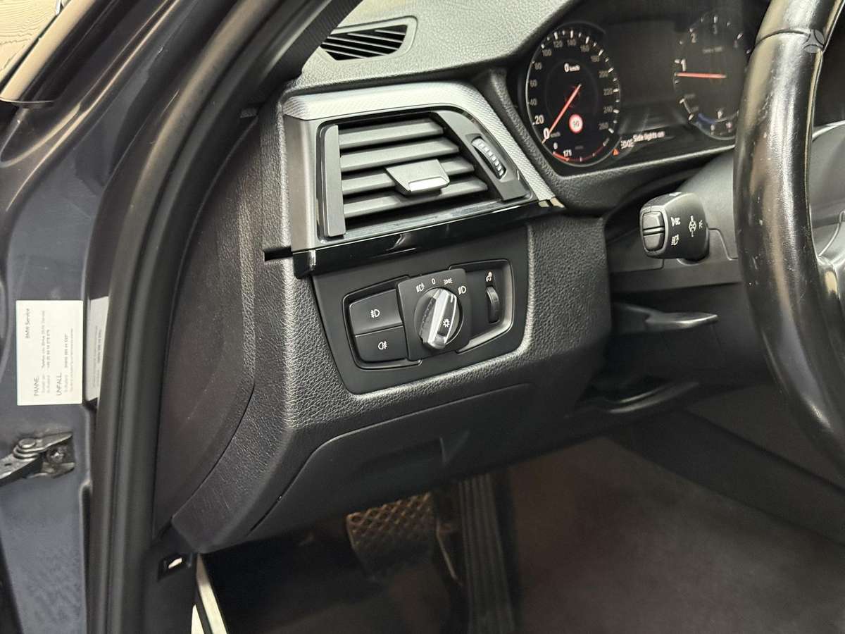 BMW 330, 3.0 l., Универсал