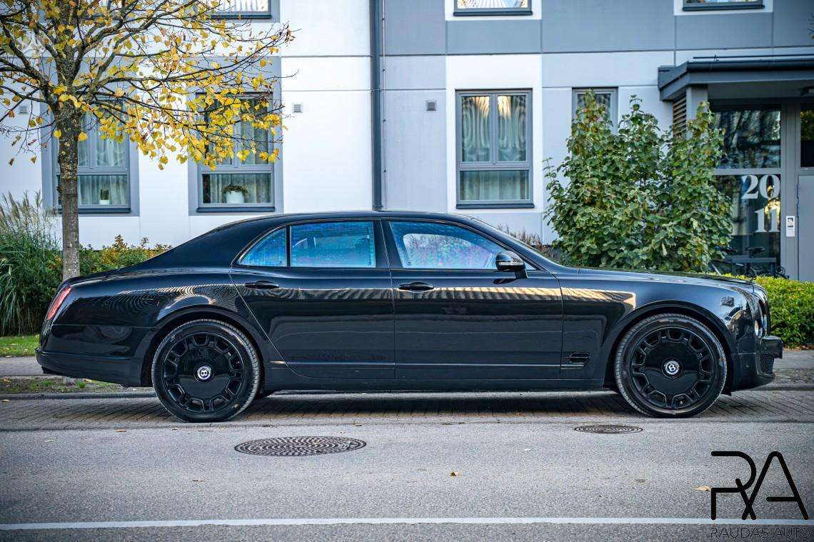 Bentley Mulsanne, 6.8 l., Седан