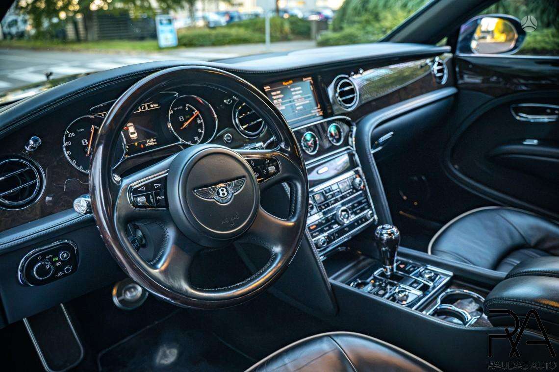 Bentley Mulsanne, 6.8 l., Седан