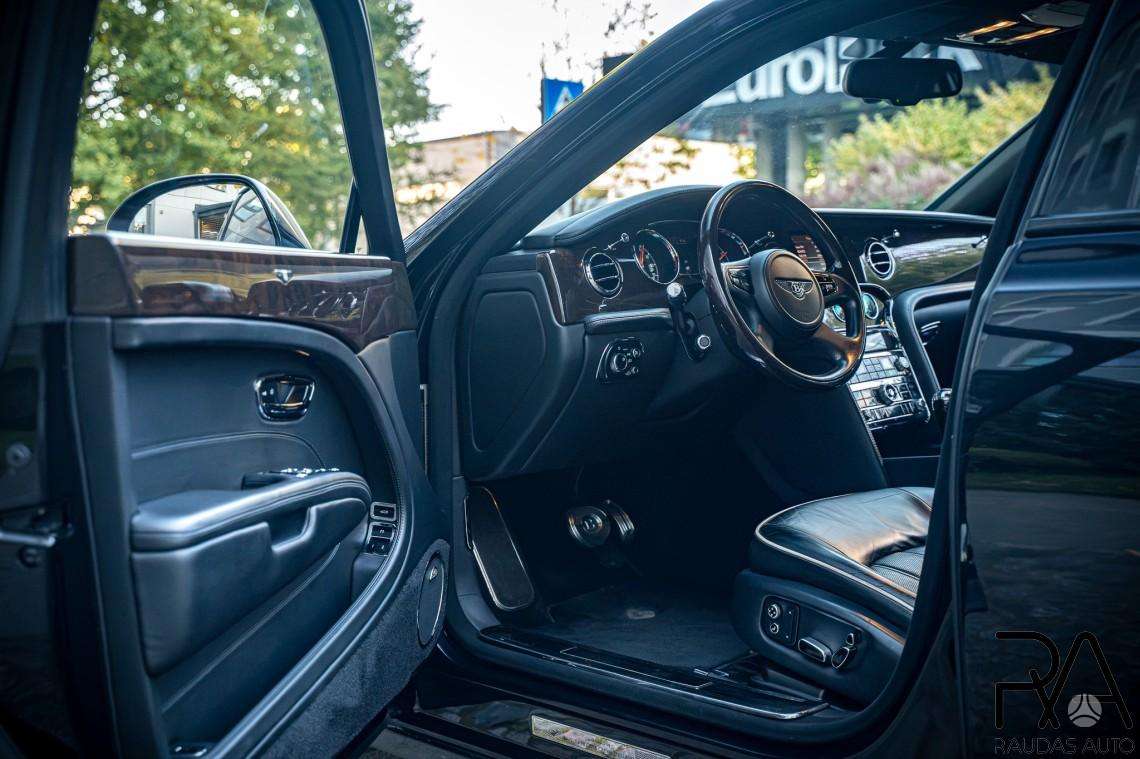 Bentley Mulsanne, 6.8 l., Седан