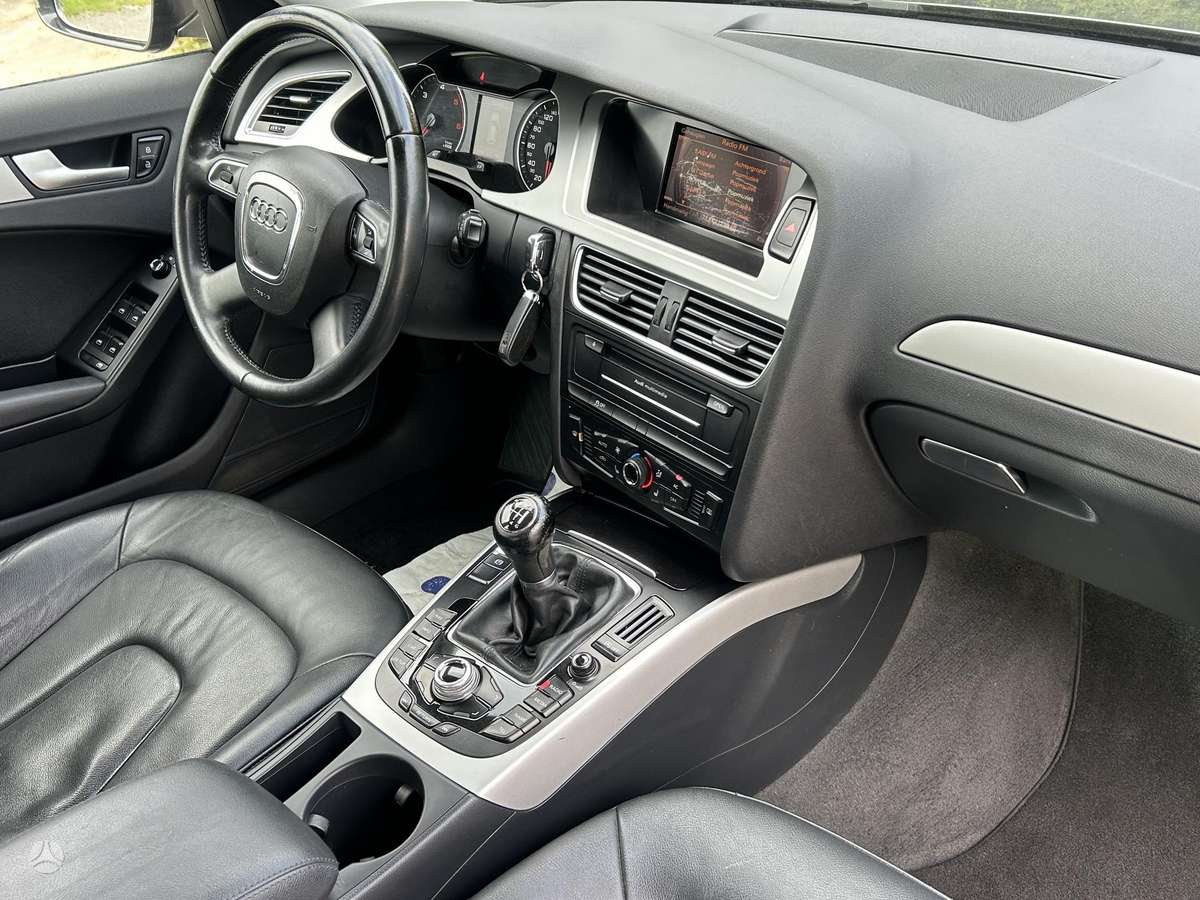 Audi A4, 2.0 l., Универсал