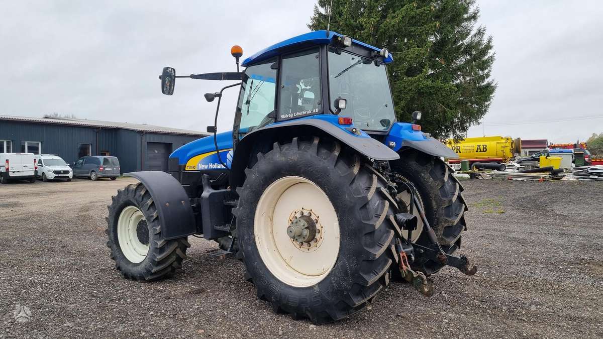 New Holland TM190, tractors