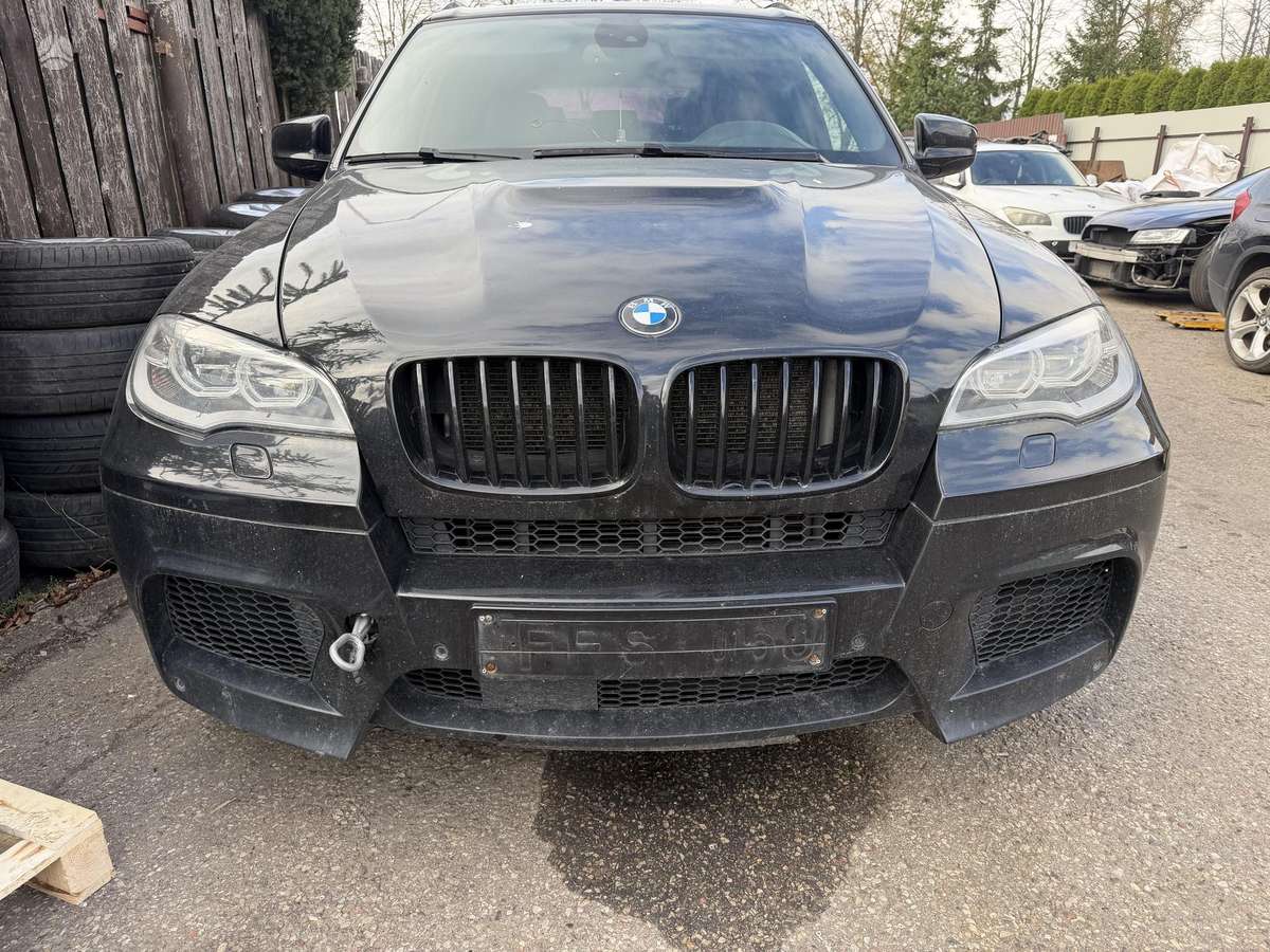 BMW X5 Visos dalys oem