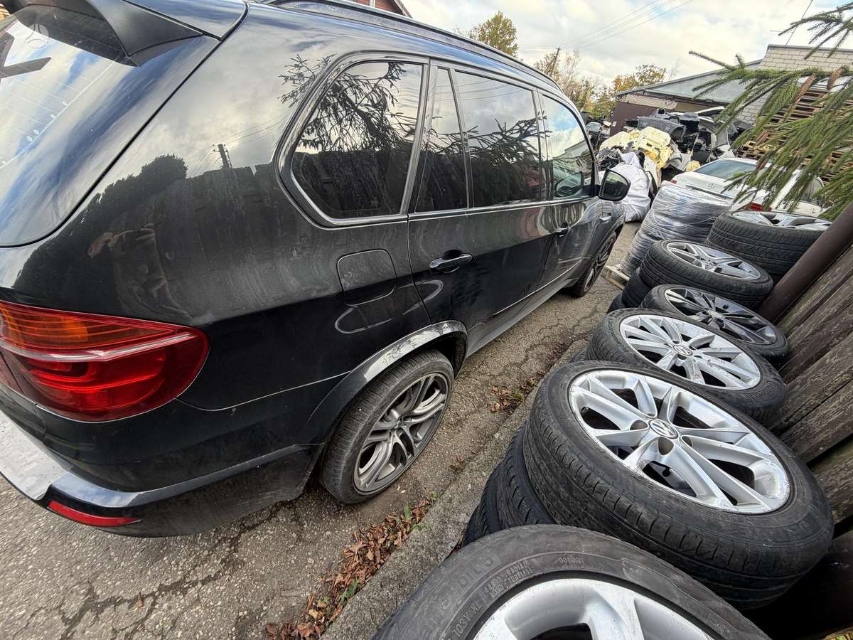 BMW X5 Visos dalys oem
