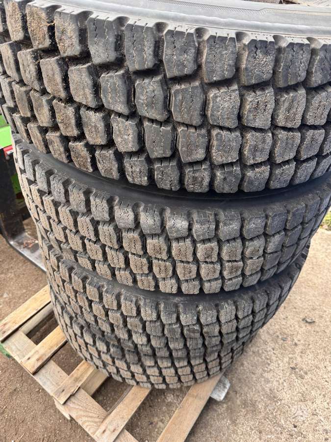 Continental, зимние 285/70 R19,5