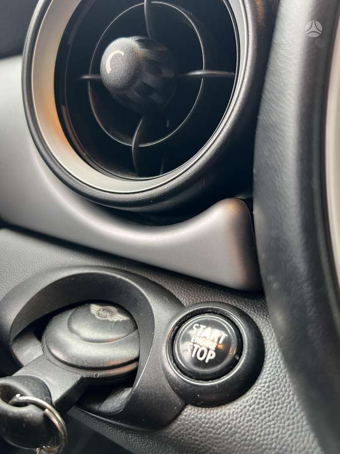 Mini Cooper, 1.6 l., Хэтчбек