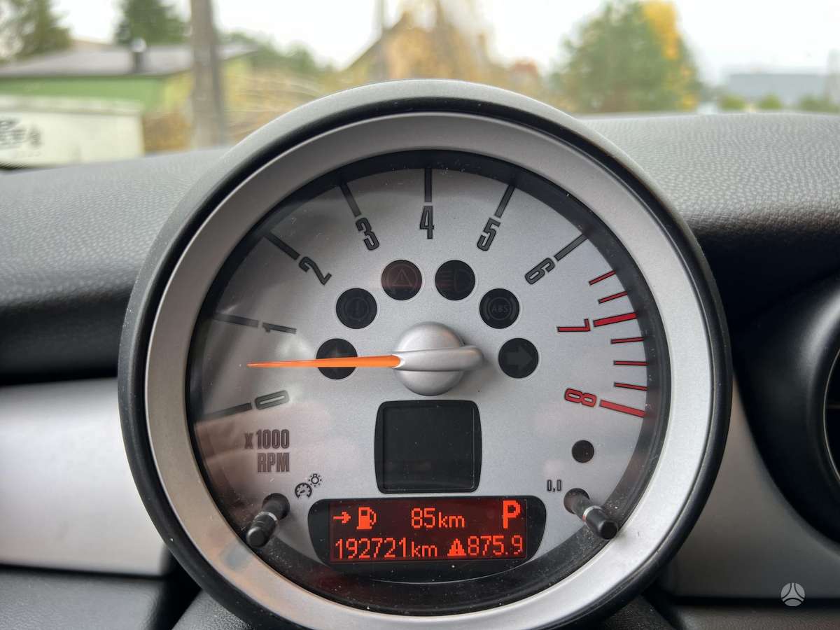 Mini Cooper, 1.6 l., Хэтчбек