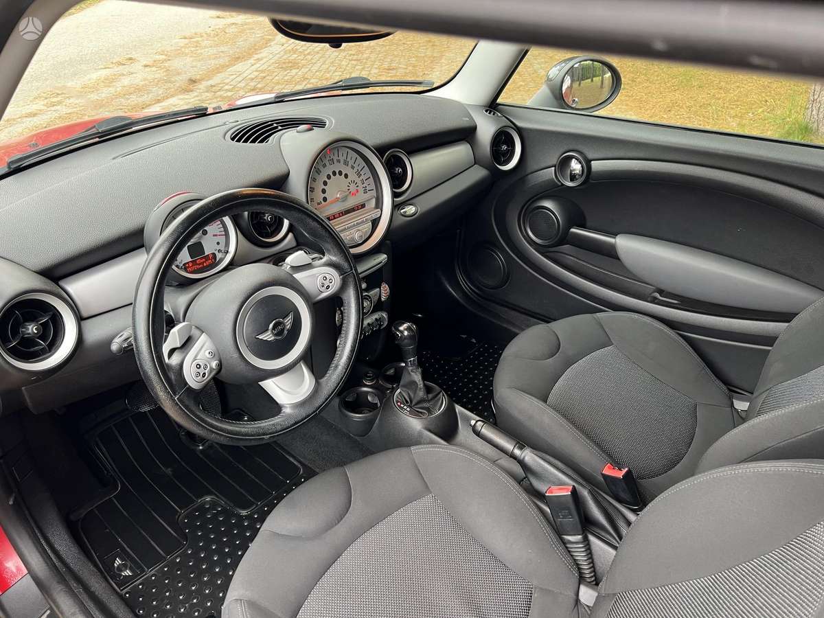 Mini Cooper, 1.6 l., Хэтчбек