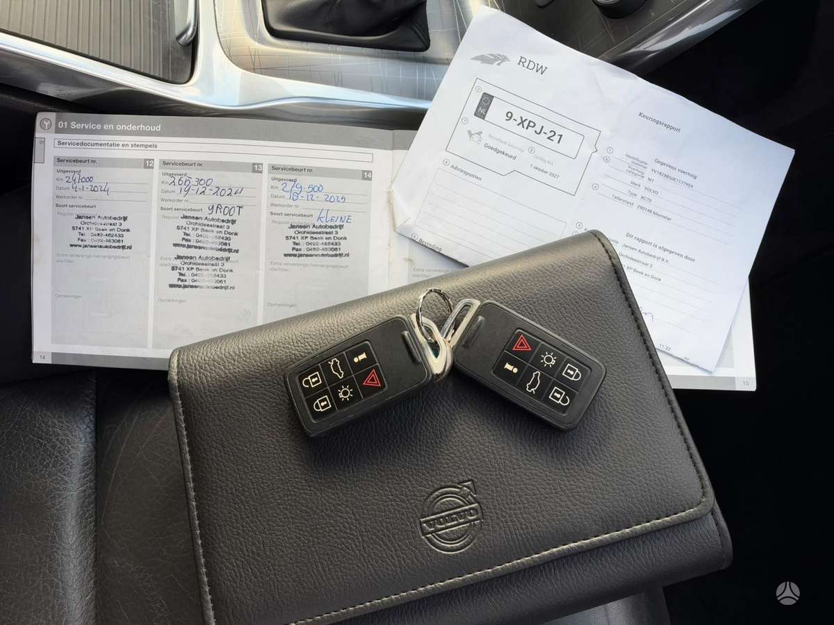 Volvo XC70, 2.0 l., Универсал