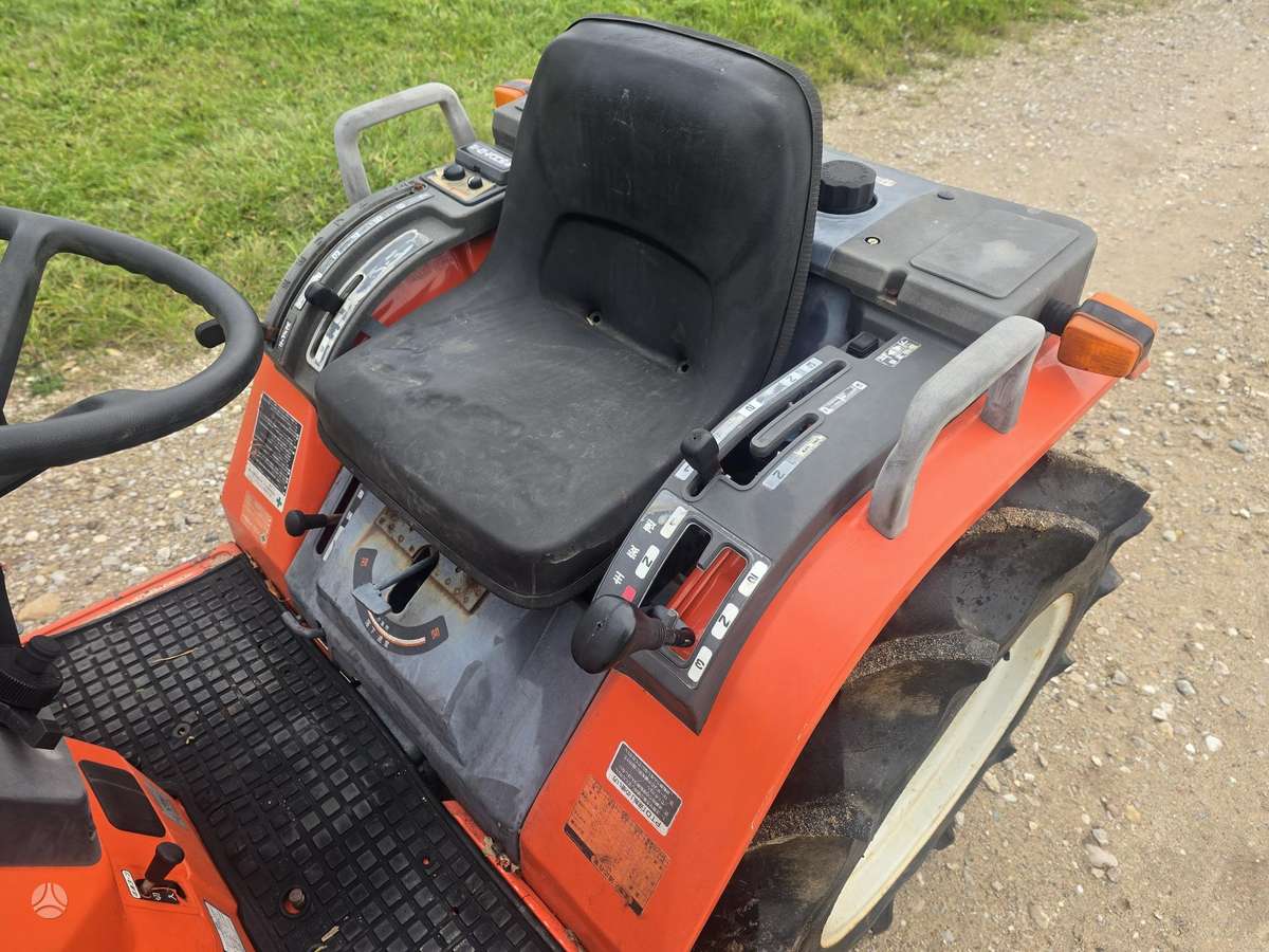 Kubota 19, тракторы