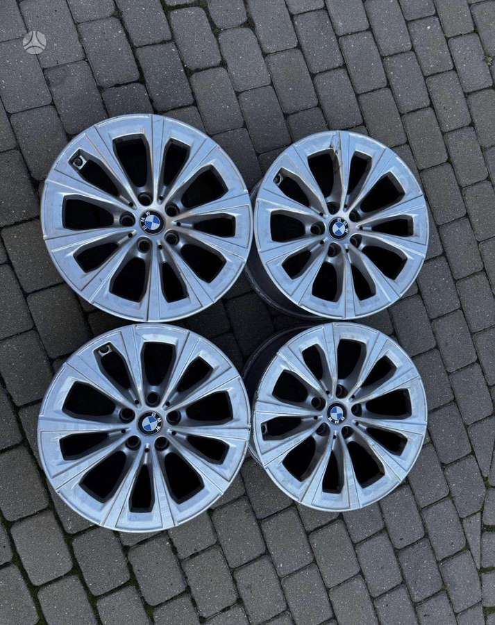 BMW, lengvojo lydinio, R17